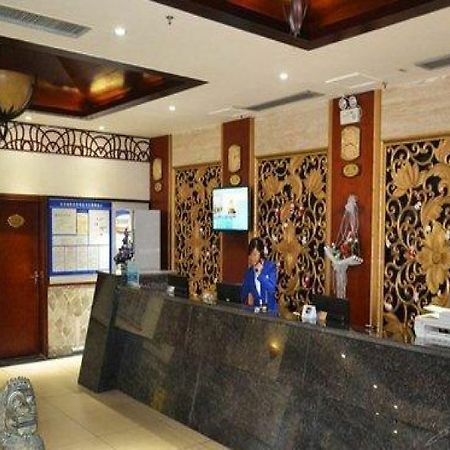 Yeste Hotel Nanning Jinhu Square Buitenkant foto