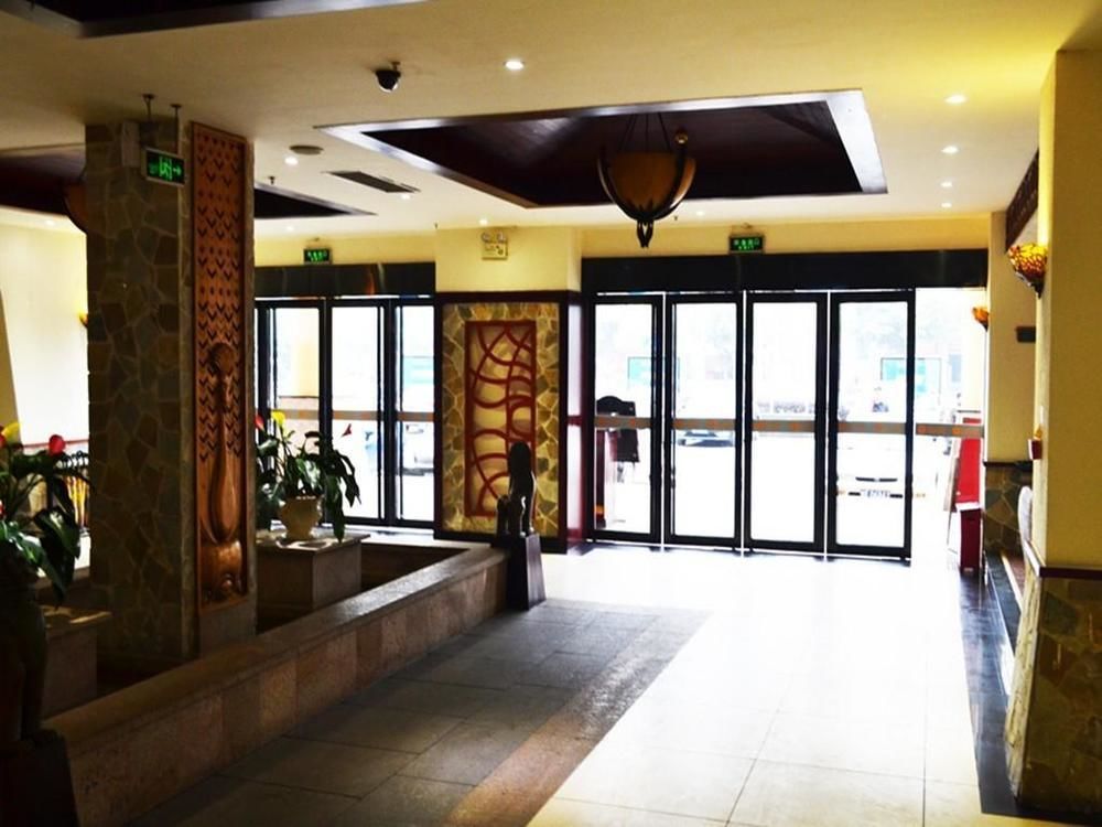 Yeste Hotel Nanning Jinhu Square Buitenkant foto