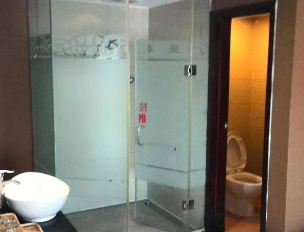 Yeste Hotel Nanning Jinhu Square Buitenkant foto