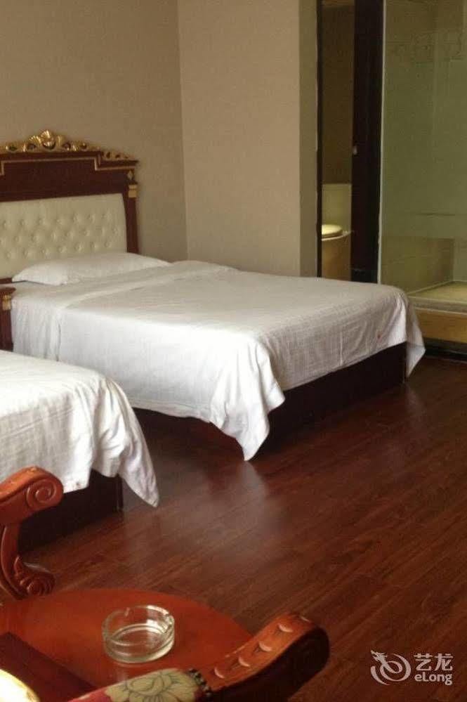 Yeste Hotel Nanning Jinhu Square Buitenkant foto